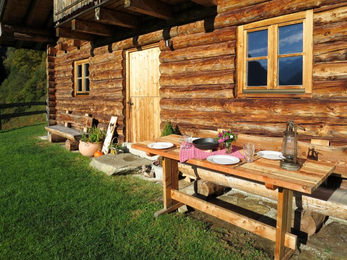 Chalet Sturmbachhuette - Utd110 By Interhome Uttendorf Esterno foto